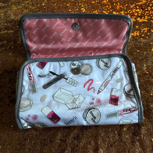 Benefit Women multicolored Beauty Makeup Bag - Picture 8 of 12